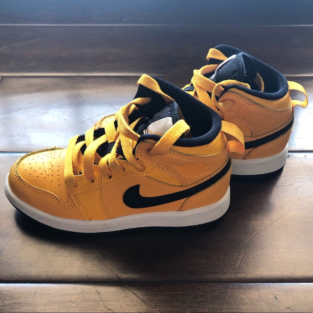 Air Jordan 1